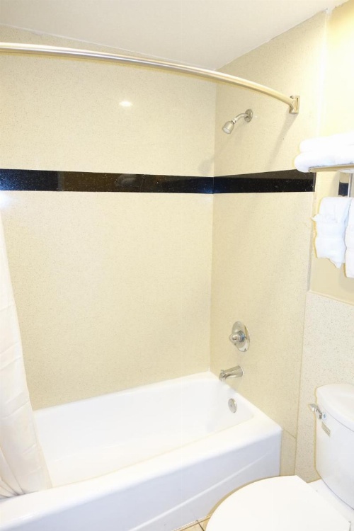 Tropic Lodge image 23