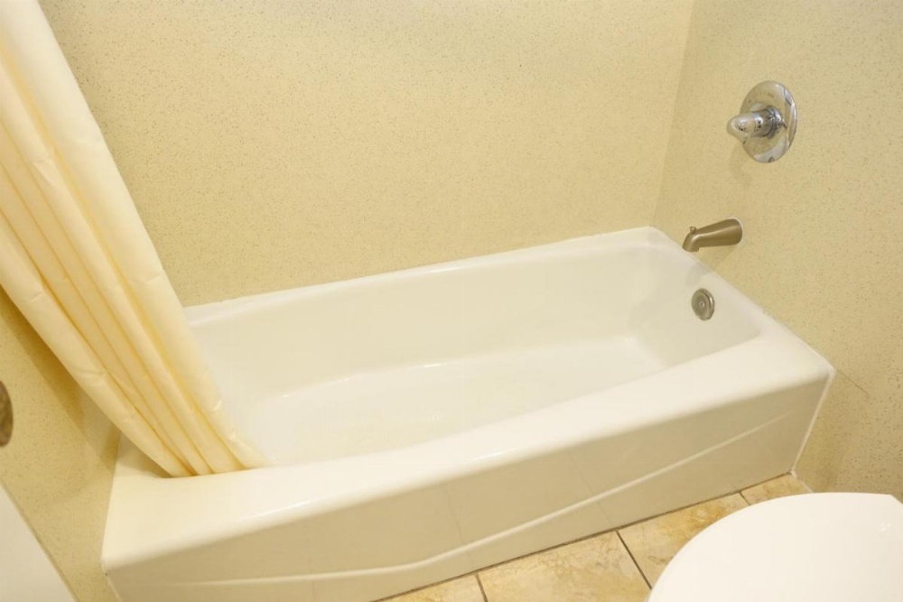 Tropic Lodge Image 37